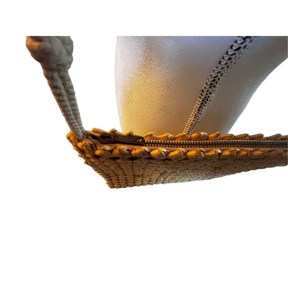 Walbrog natural straw basket weave shoulder bag made in Italy - Picture 2 of 16